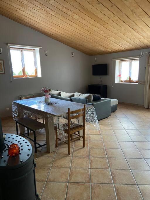 Villefloure Gite A La Ferme Avec Jacuzzi Et Sauna מראה חיצוני תמונה